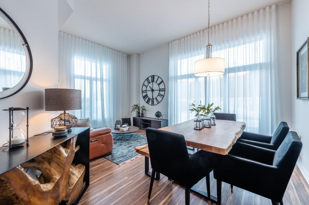 Superbe condo 3 1/2 + Boudoir (1 bdrm +Den) à louer dans Pointe-Claire