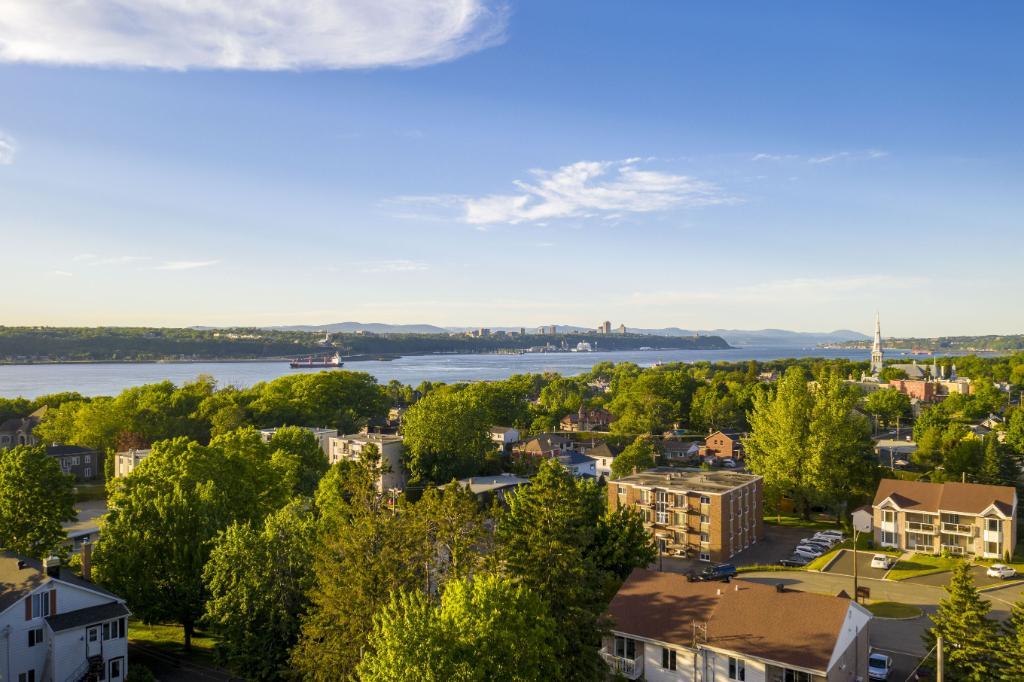 LE VUE - Appartement haut de gamme à St-Romuald - Penthouse avec VUE majestueuse sur le fleuve......