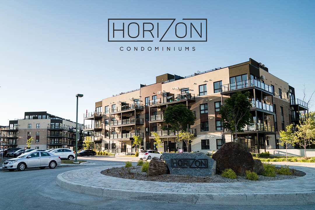 2 Bed Penthouse + Loft - 12 Rue De L'Horizon, Gatineau