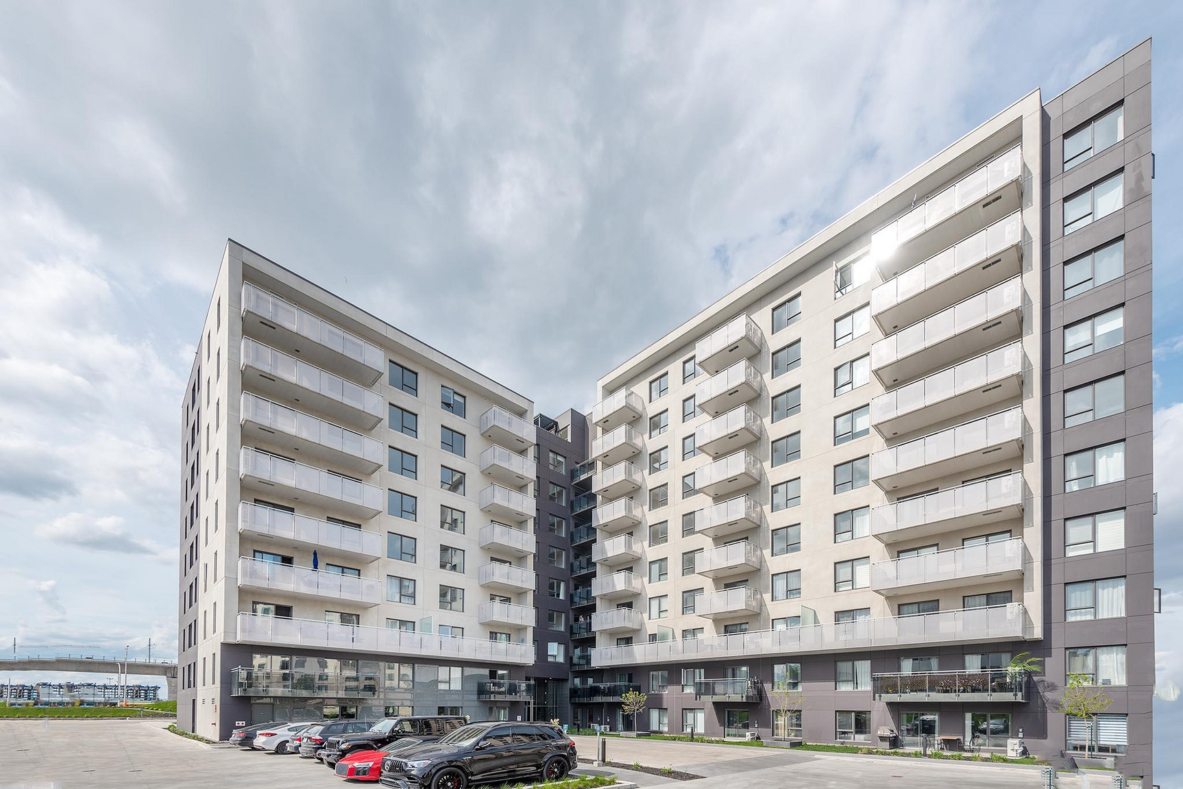 2 Bedroom - 27 Place De La Triade, Pointe-Claire