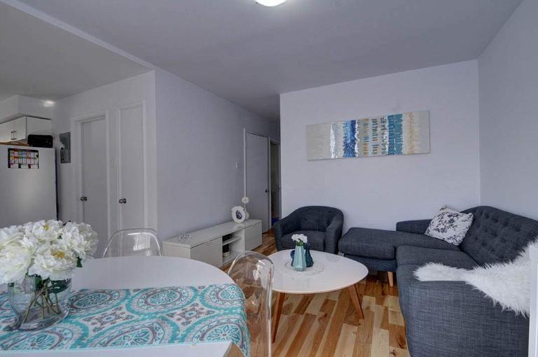 Studio - Montreal - $820 /mo