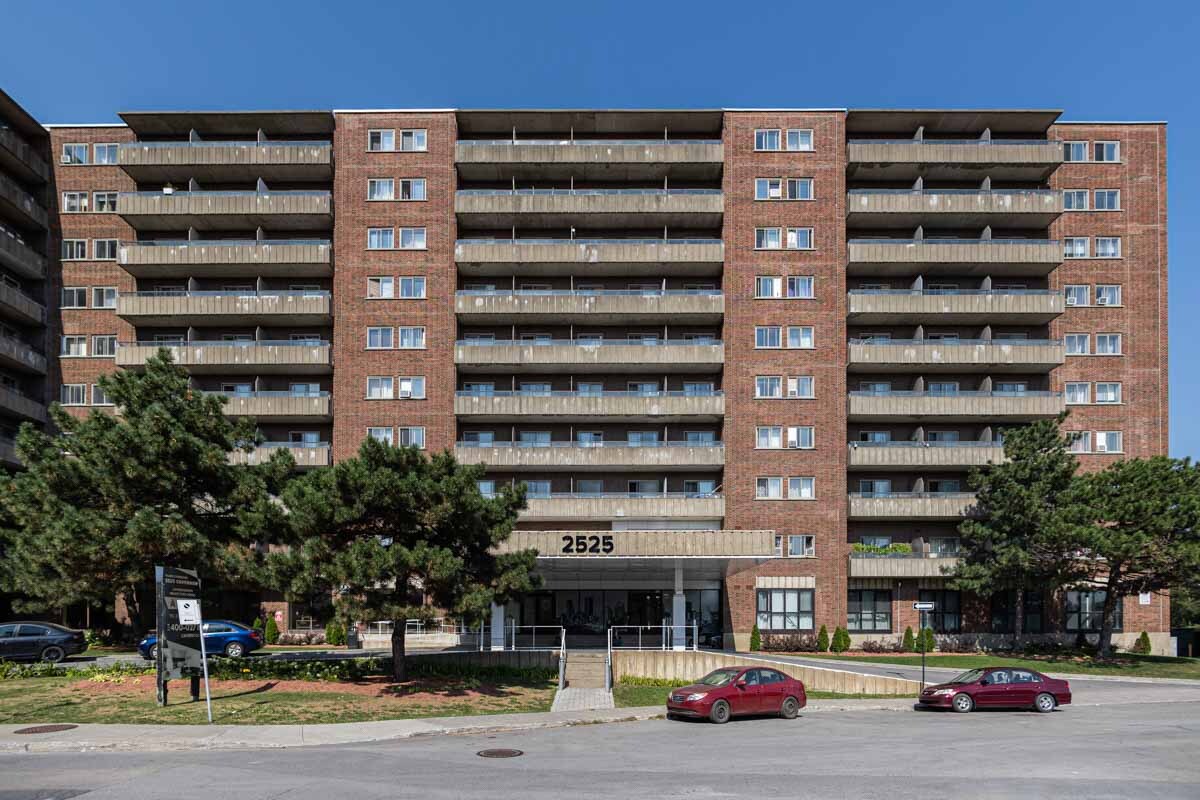 1 Bdrm Available At 2525 Cavendish Blvd., Montreal - 2525 Cavendish Blvd., Montréal