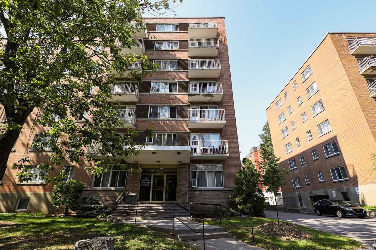 1 Bdrm - 2400, 2420, 2444, 2460, 2480, 2500 Rue Benny-Crescent - 2400, 2420, 2444, 2460, 2480, 2500 Rue Benny-Crescent, Montréal