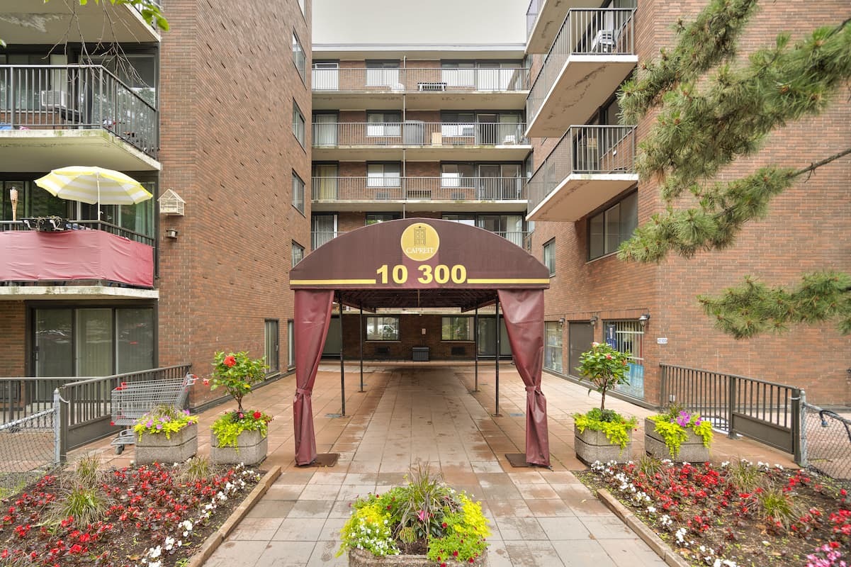 1 Bdrm Available At 10250 Du Bois-de-Boulogne Avenue, Montreal - 10250 Du Bois-de-Boulogne Avenue, Montréal