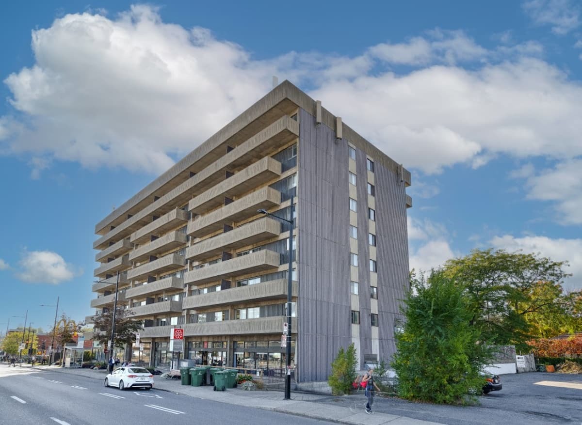 1 Bdrm Available At 6465 East Sherbrooke Street, Montreal - 6465 East Sherbrooke Street, Montréal