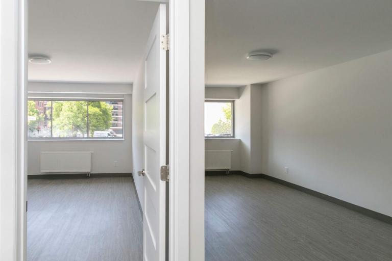 1 CH - 1 SDB - Outremont près Laurier - $1,360 /mo