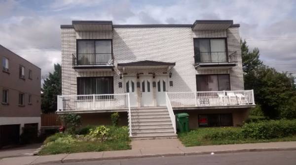 LaSalle: Nice Renovated Large 4 1/2 in Semi-Basement Now or Later