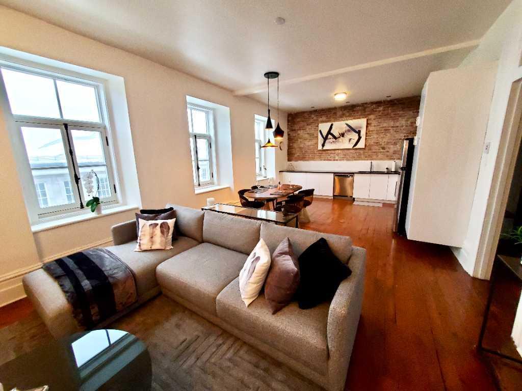 Appartement 2 chambres entièrement MEUBLÉ dans le Vieux-Montréal