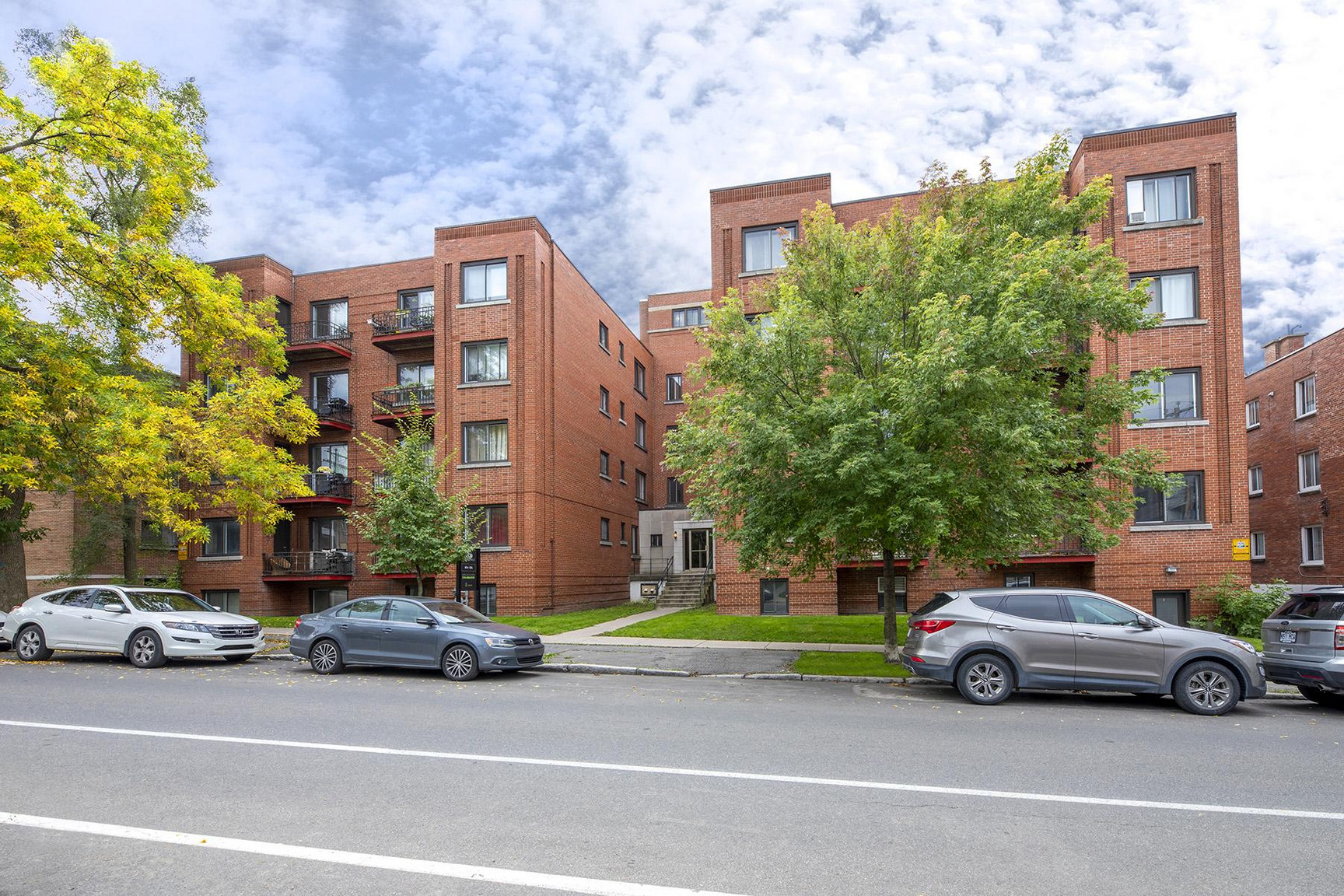 23 - 5000 Clanranald Avenue, Montréal