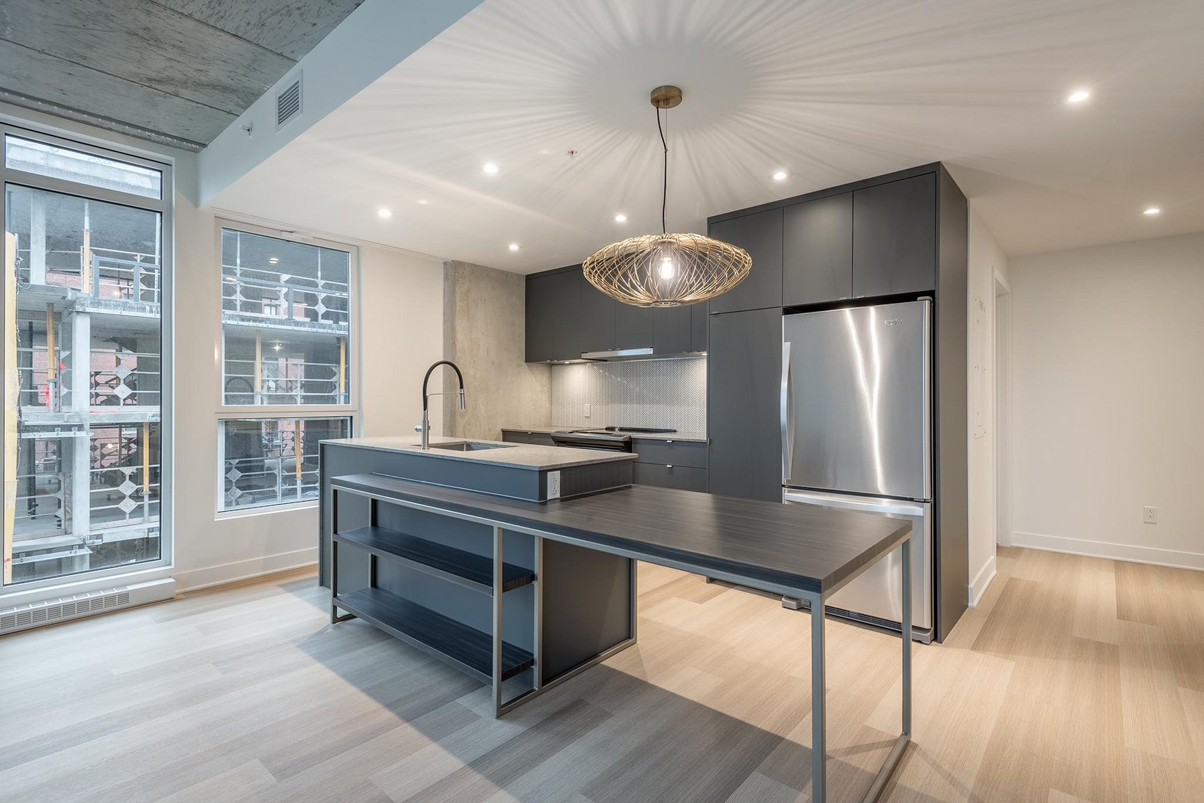 1 Bedroom - 360 Des Seigneurs, Montréal