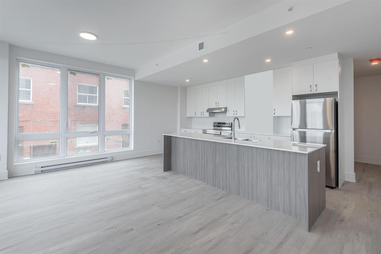 3 Bedroom - 2705 Bates, Outremont