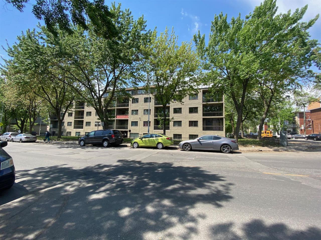 One-Bedroom (3.5) - 6325 Blvd Maurice-Duplessis, Montréal