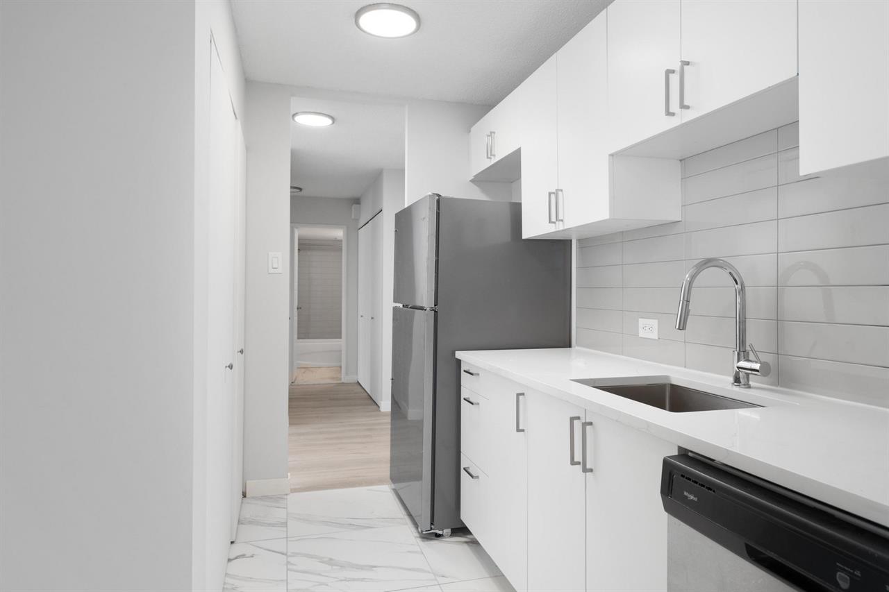 Sunny And Renovated 3 1/2 - Saint Laurent - 335 Boulevard Deguire, Saint-Laurent