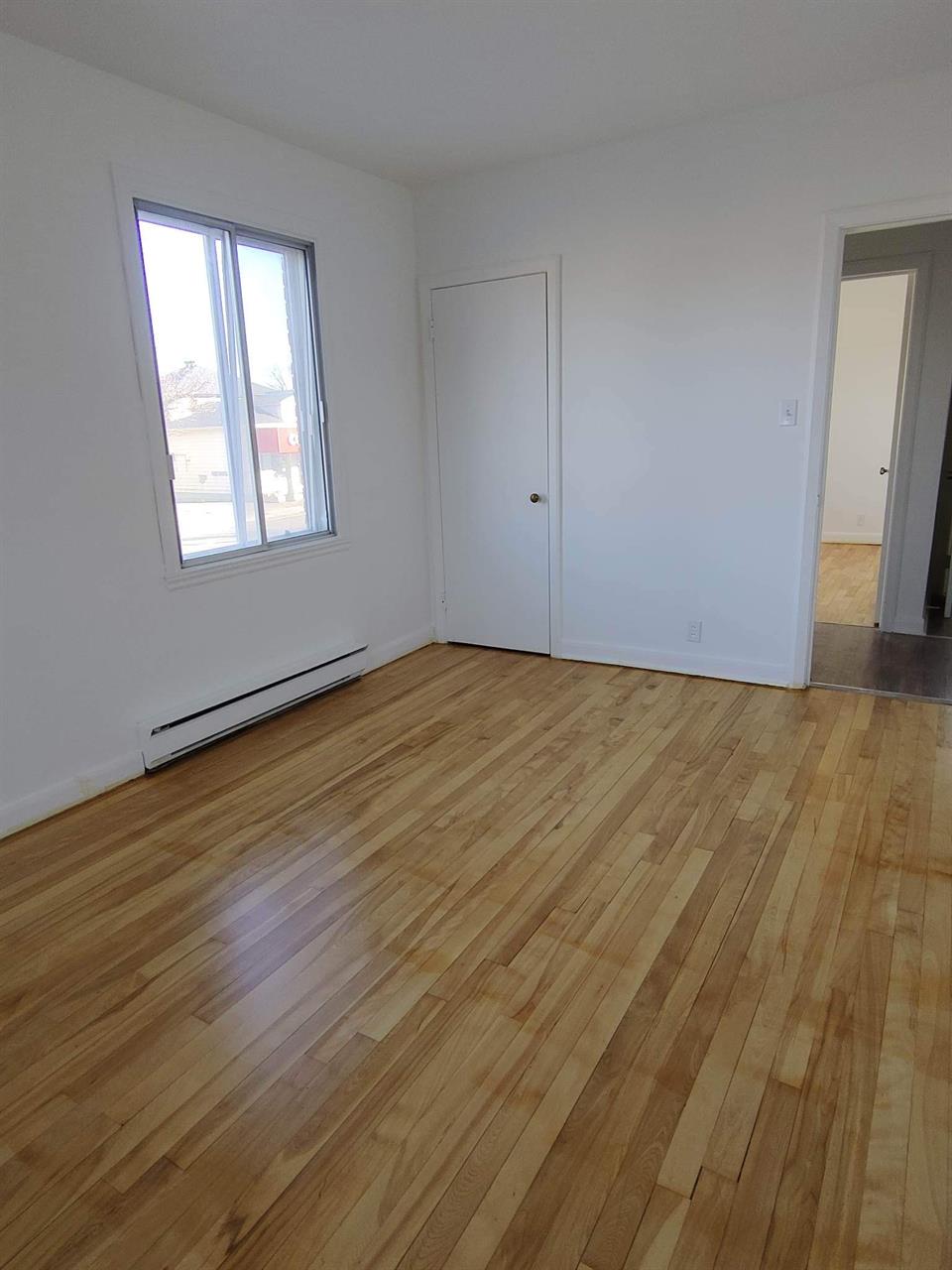 Longueuil – Appartement 4 1/2 à louer – 2e étage