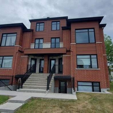 2 CH - 1 SDB - Laval - $1,700 /mo