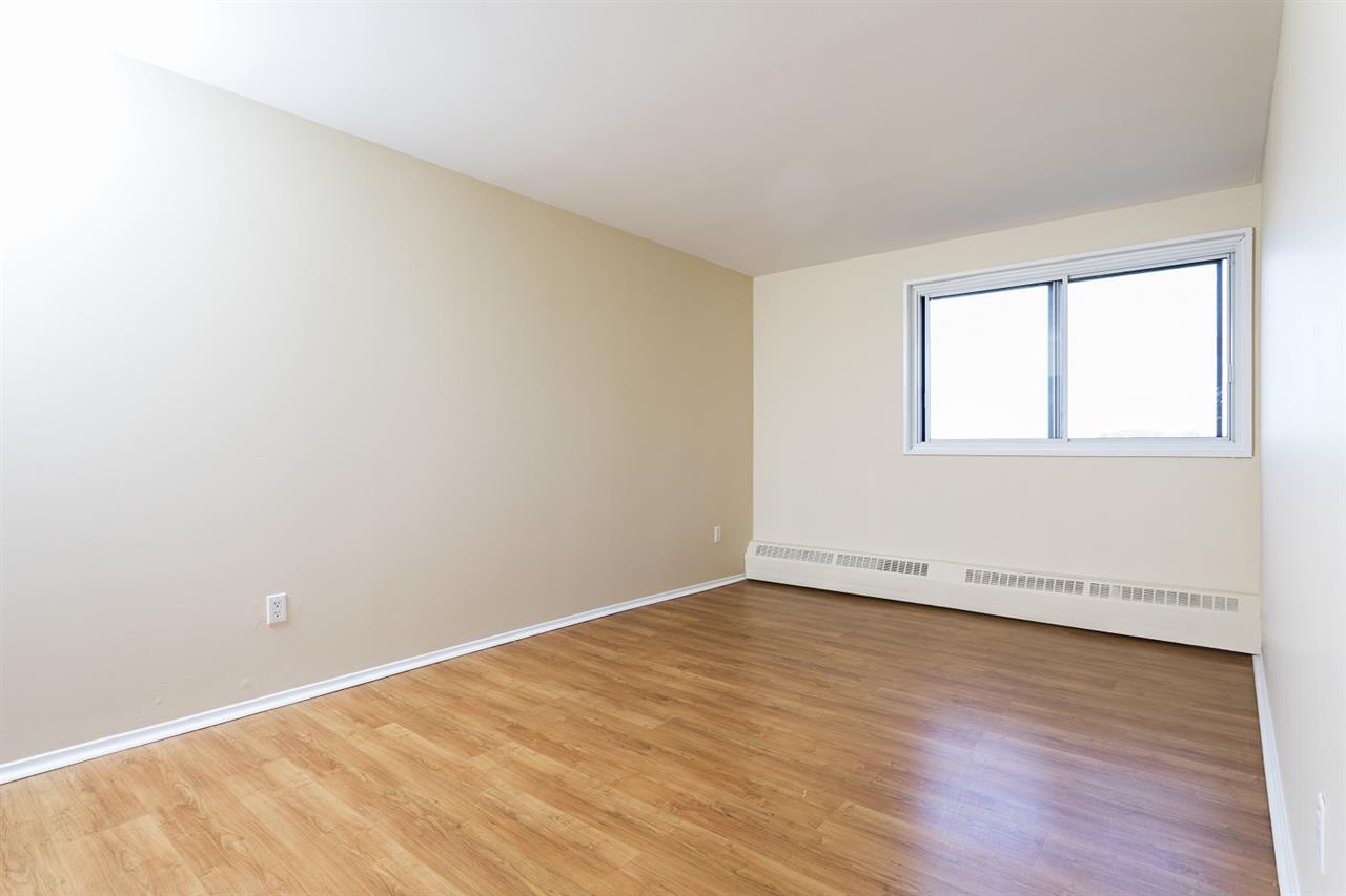 Montréal – Pierrefonds-Roxboro – Appartement 3 1/2 à louer