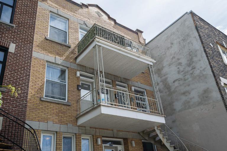 Appartement impeccablement situé au cœur du Plateau Mont-Royal