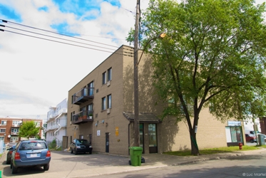 Montréal – Ahuntsic-Cartierville – Appartement 4 1/2 à louer près du Marché