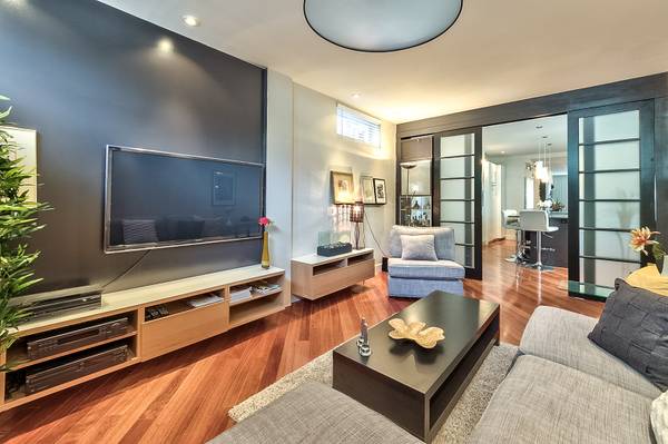 Magnificent high-end condo in the heart of the Plateau Mont-Royal