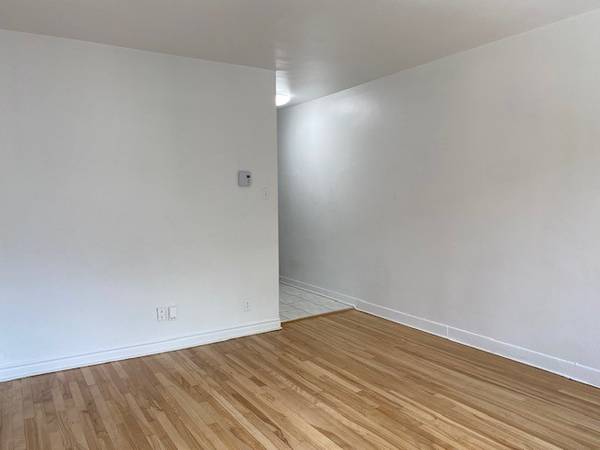 Studio in Montreal near McGill to Rent (Montreal)