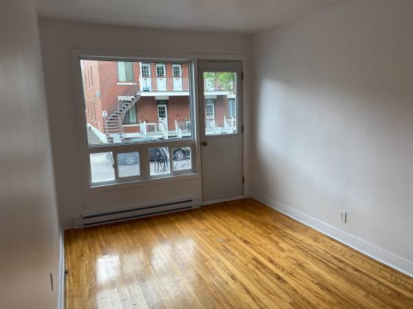 Apartment in Montreal near University of Montreal to Rent (Montreal)