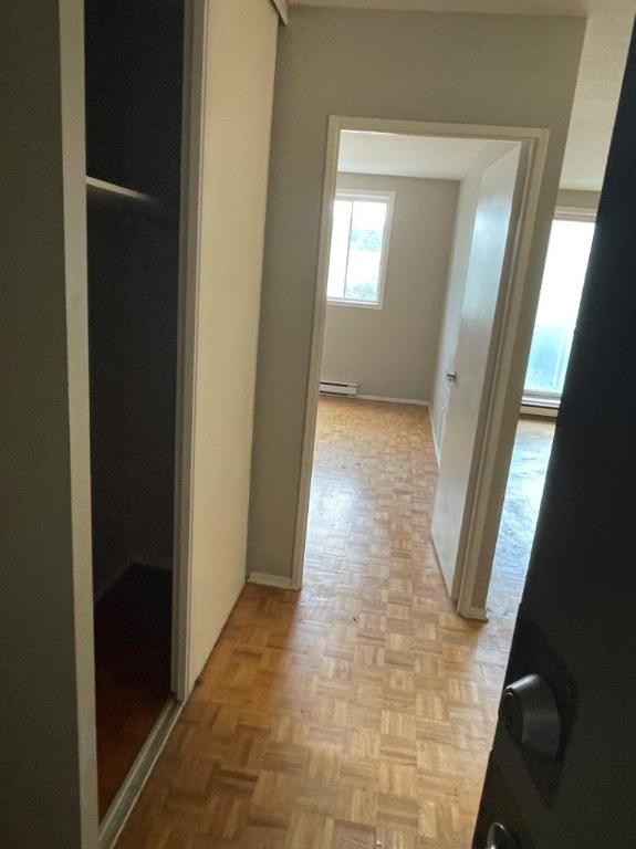 1 CH - 1 SDB - Gatineau - $1,220 /mo