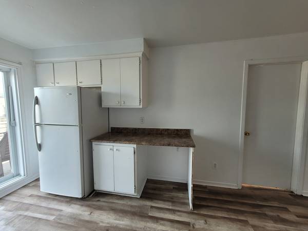 Big 4 & 1/2 Apartment for Rent Montreal