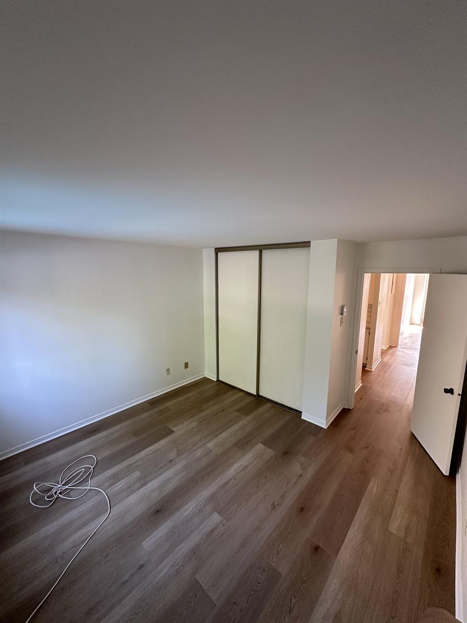 Montréal – Ahuntsic-Cartierville – Appartement 4 1/2 à louer entièrement rénové