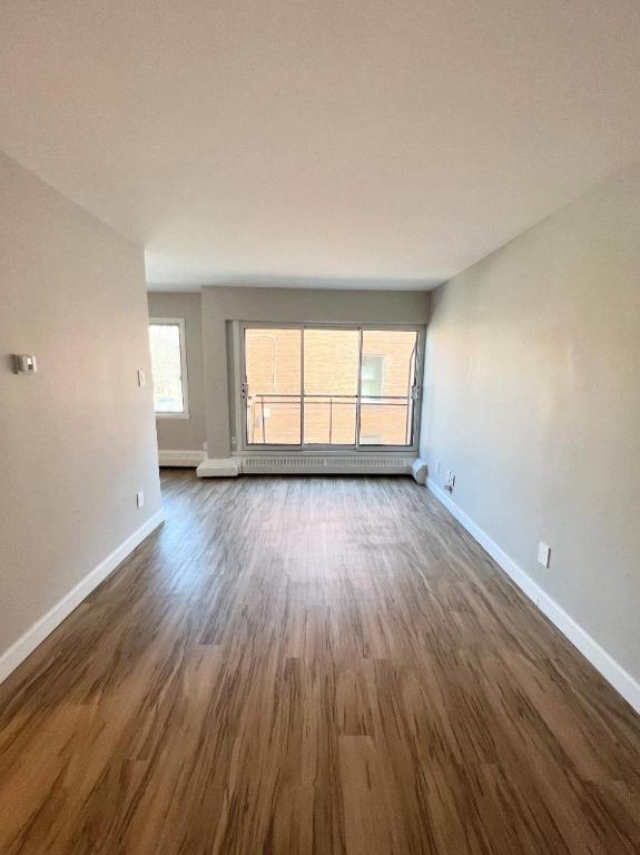 2 CH - 1 SDB - Montréal - $1,695 /mo