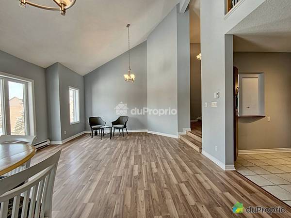 401-176 rue de Morency – Condo Penthouse 2 bedroom + loft