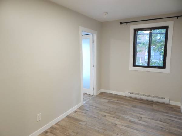 Newly renovated Bright & Spacious 2-bedroom Apartment in Plateau