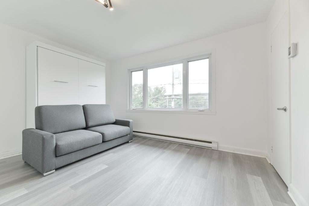 Location 2 chambres à coucher 1 salle de bain appartement iLE PERROT/SAINTE ANNE BELLEVUE**ENTIÈREMENT RÉNOVÉ ET MEUBLÉ*** iDÉAL POUR DEUX ÉTUDIANTS