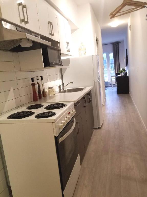 Studio - Montréal - $1,045 /mo