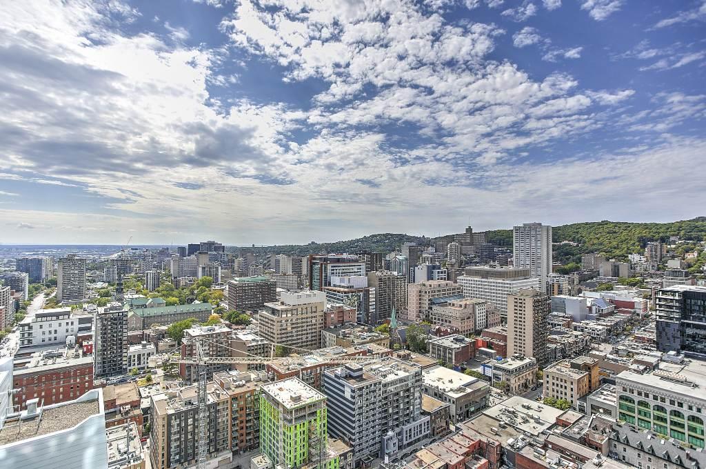 SUPERBE CONDO AU COEUR DU CENTRE VILLE