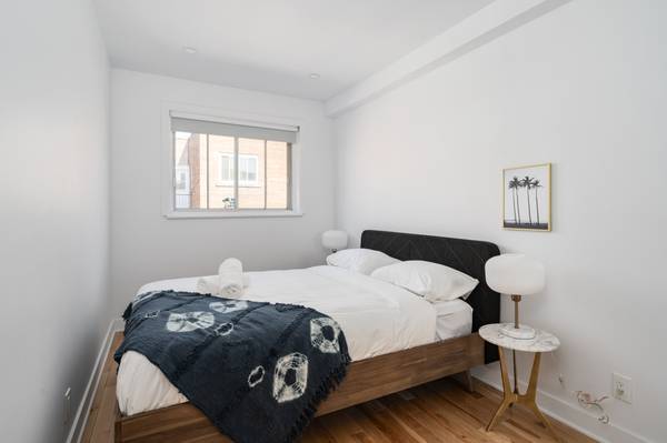 Spacious 2-bedroom Apartment in Côte-des-Neiges