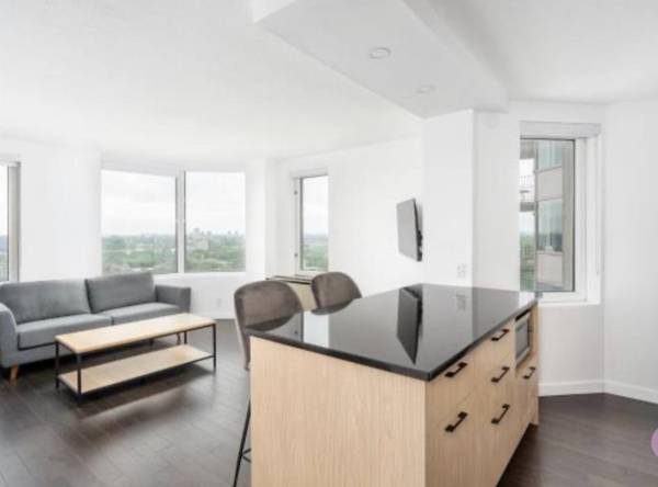 Downtown Montreal Apartment Sublet