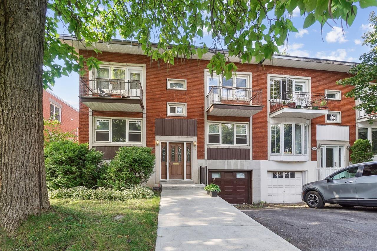 Appartement Ahuntsic-Cartierville (Montréal) À Louer