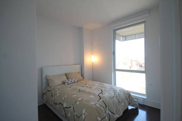 Superb condo Furnished for rent in old Montreal