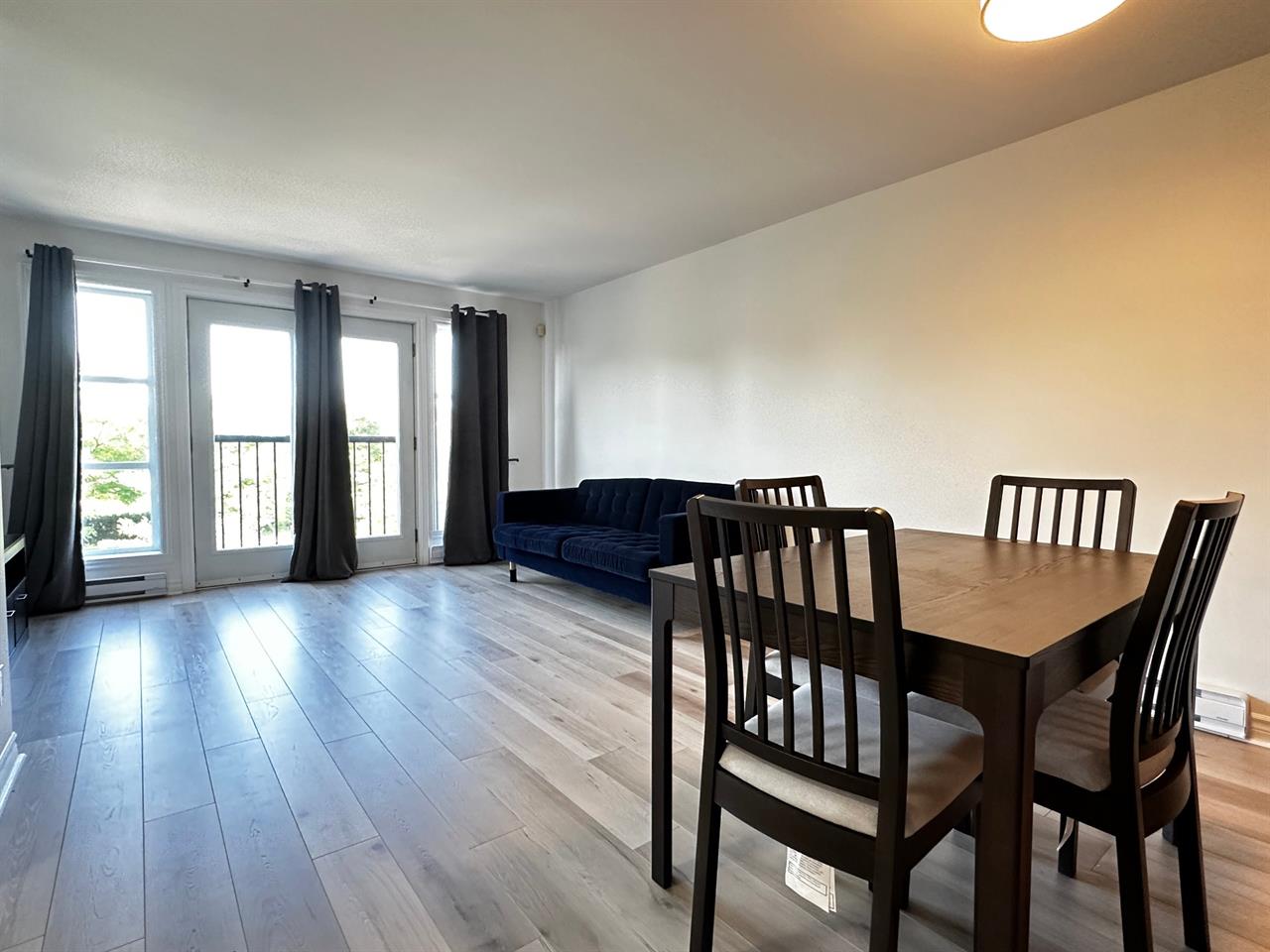 Appartement Montréal (Ville-Marie) À Louer