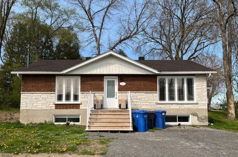 Maison unifamiliale à louer en bordure du fleuve Saint-Laurent