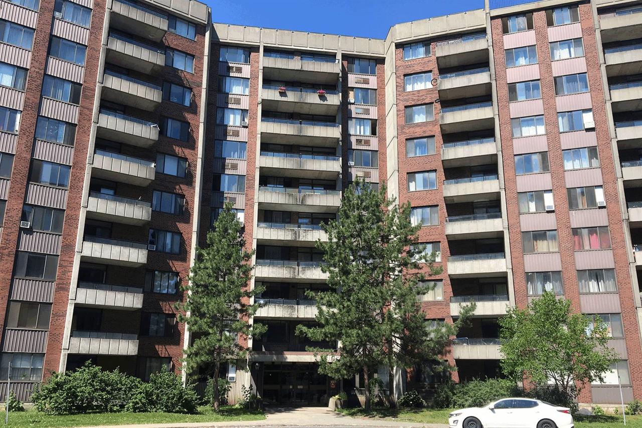 Loft - 10500 Boulevard De L'acadie, Montréal