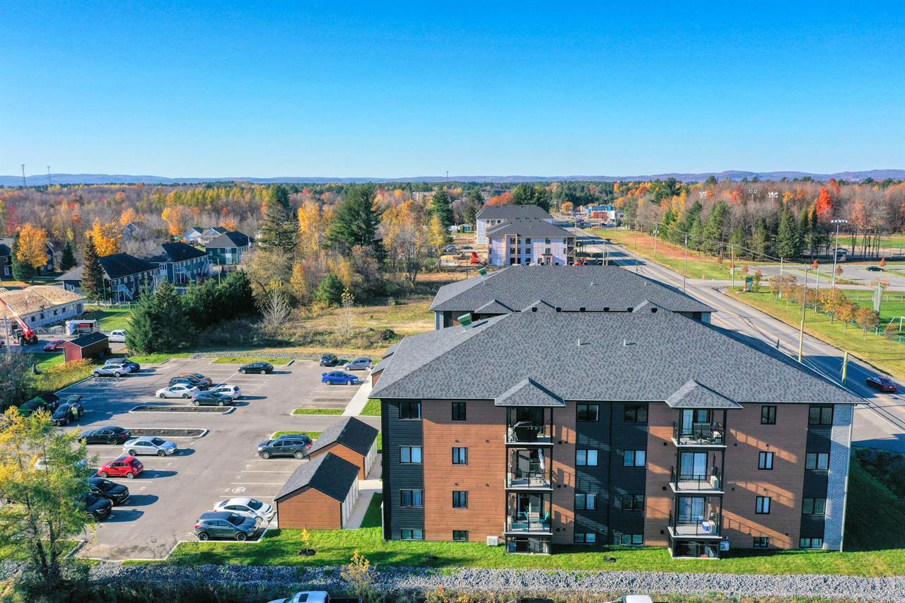 JOLIETTE (SAINT-CHARLES-BORROMÉE) - APPARTEMENT/LOGEMENT À LOUER