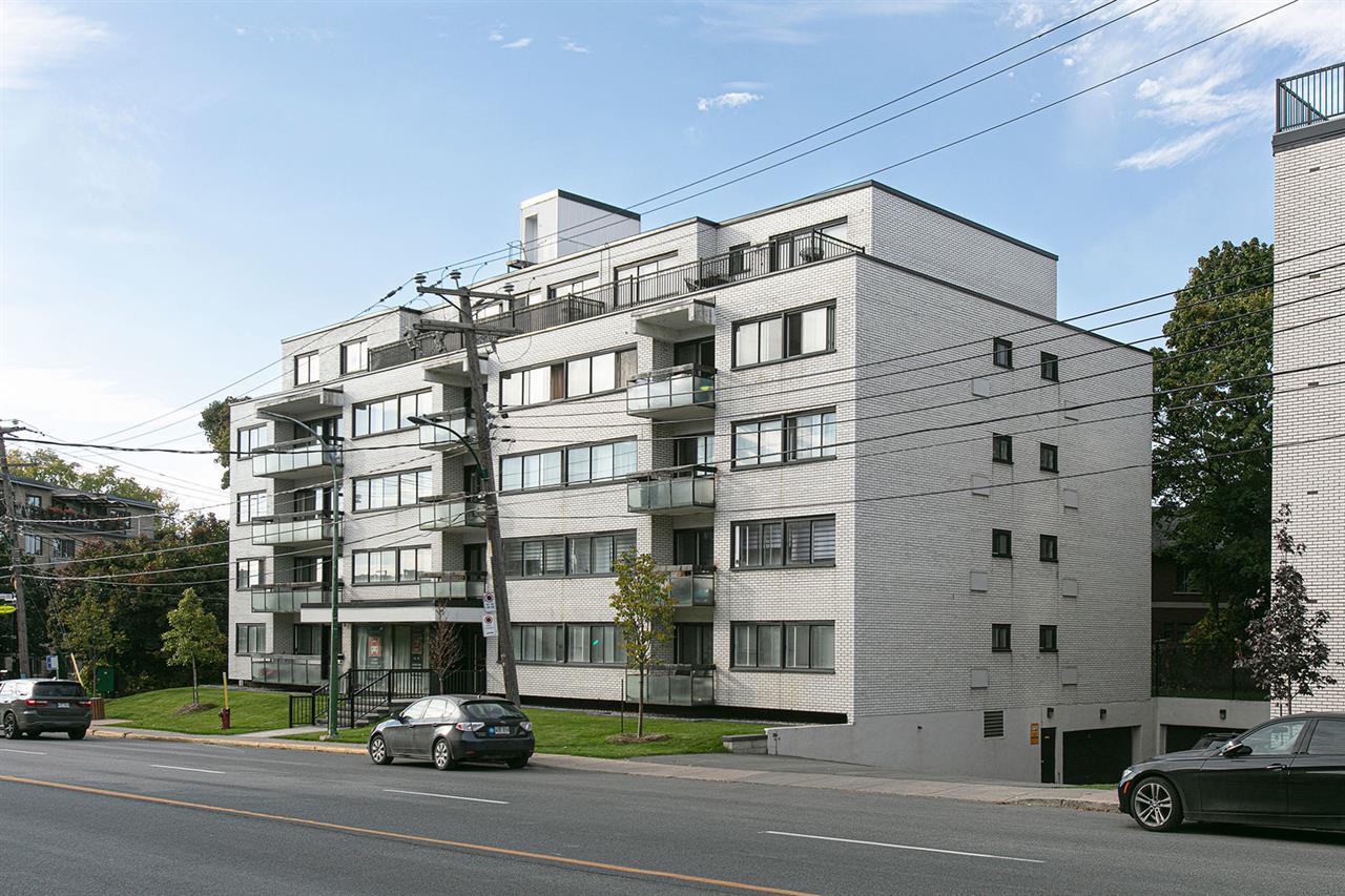 5745 Côte-St-Luc Road -Stratford Terrace - 1 Bedroom - 5745 Chemin De La Côte-Saint-Luc, Montréal