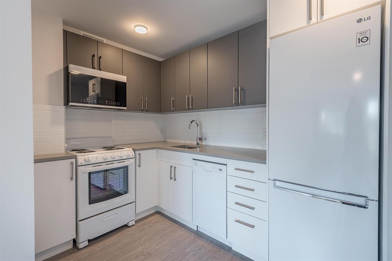 1 Bedroom - 3605 Saint Urbain, Montréal