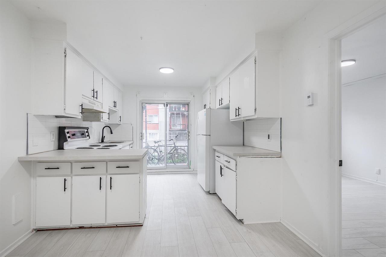 2 Bedroom - 11941 Matte, Montréal