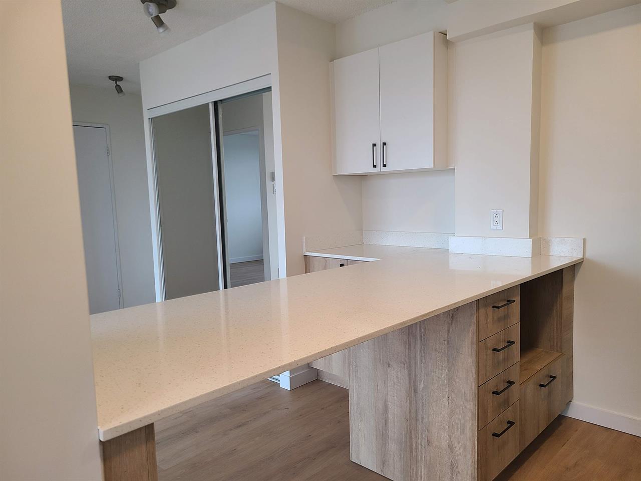 1 CH - 1 SDB - Côte Saint-Luc - $1,585 /mo