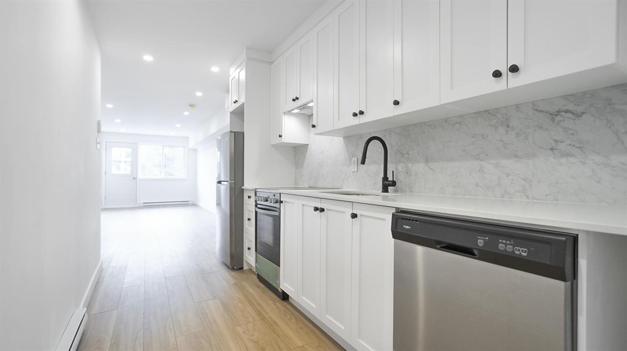 2 Bedroom - 5215 1re Avenue, Montréal