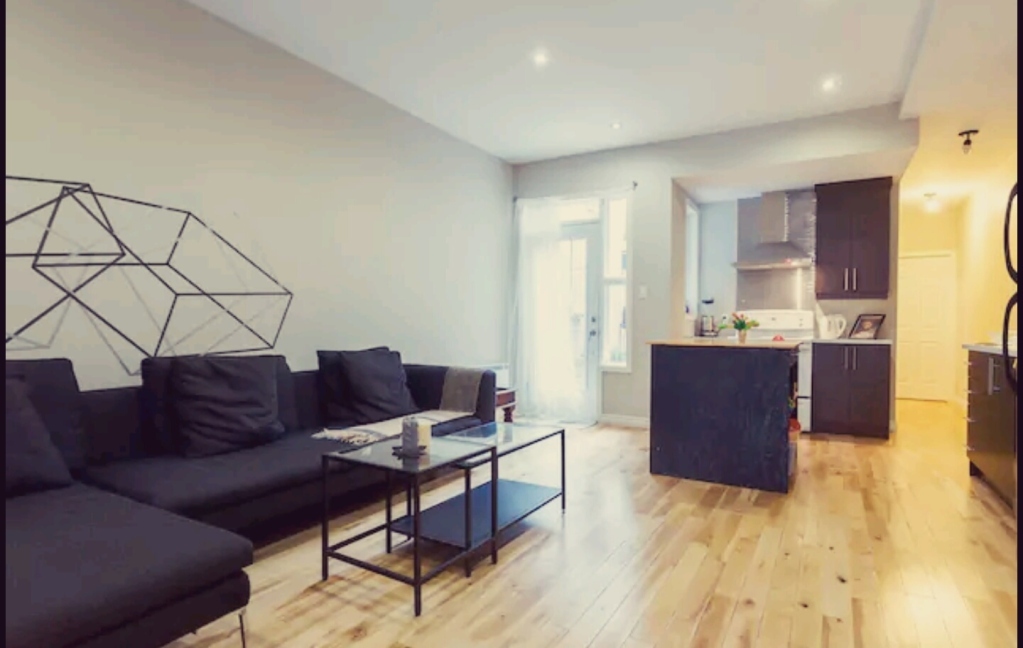 2 Bedroom - 2177 Rue De Bordeaux, Montréal