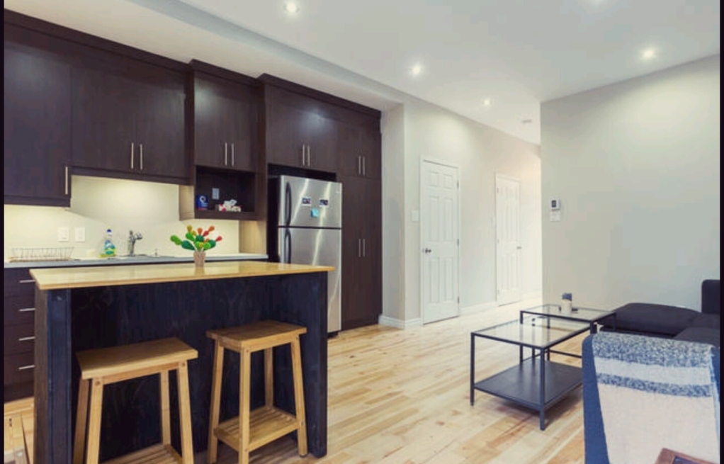 2 Bedroom - 2177 Rue De Bordeaux, Montréal