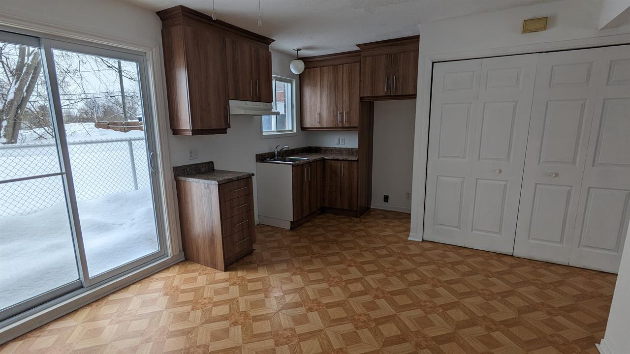 (Gatineau) 357 Avenue De Buckingham 0